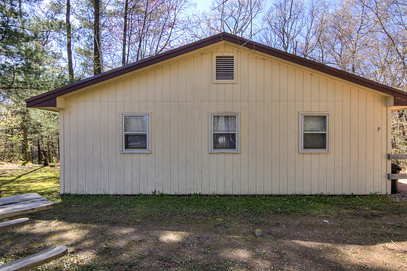 20 - Exterior-2