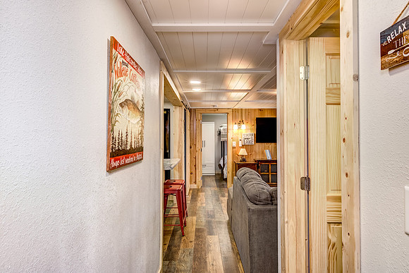 16A - Interior-1