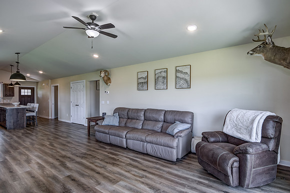 02 - Living Room-3