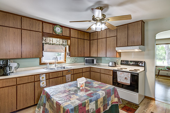 03 - Kitchen-1