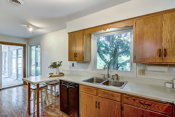 03 - Kitchen-3