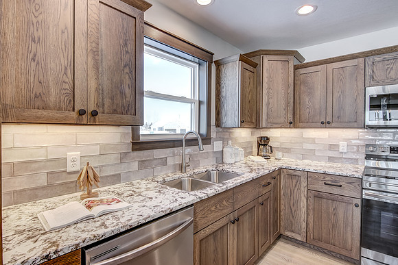 03 - Kitchen-7