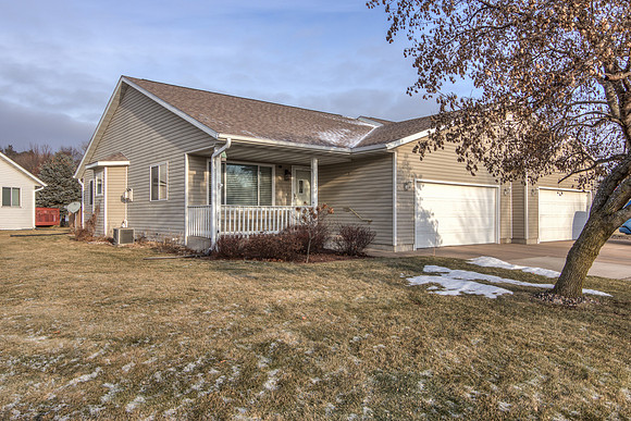 20 - Exterior-12
