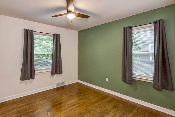 10 - Main Level Bedroom - 1-1