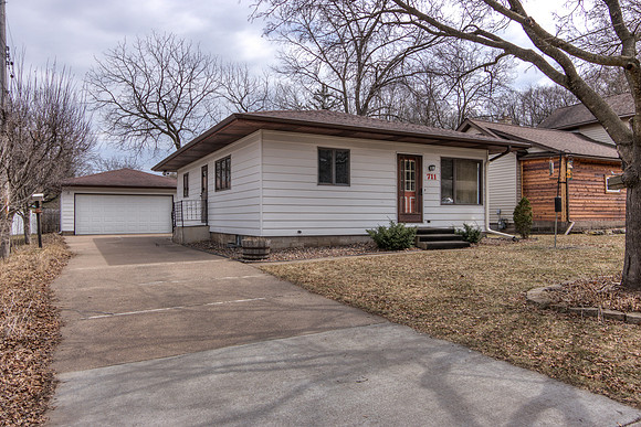 20 - Exterior-1