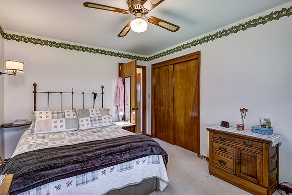 10 - Main Level Bedroom - 1-2-Edit