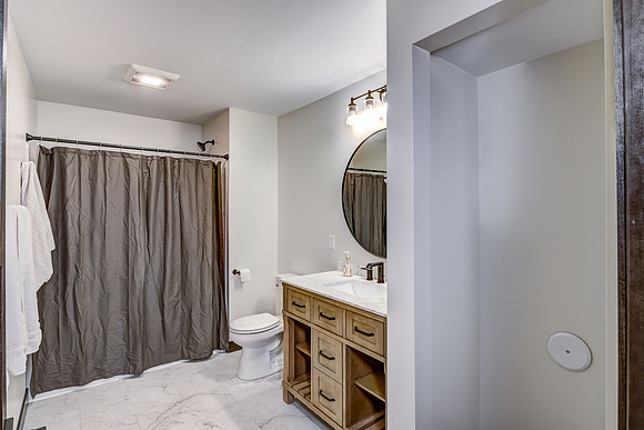 12b - Bathroom-2