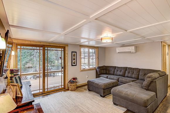 02 - Living Room-2
