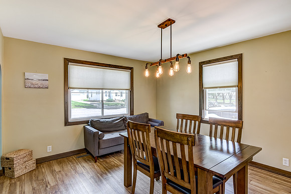 04 - Dining-2