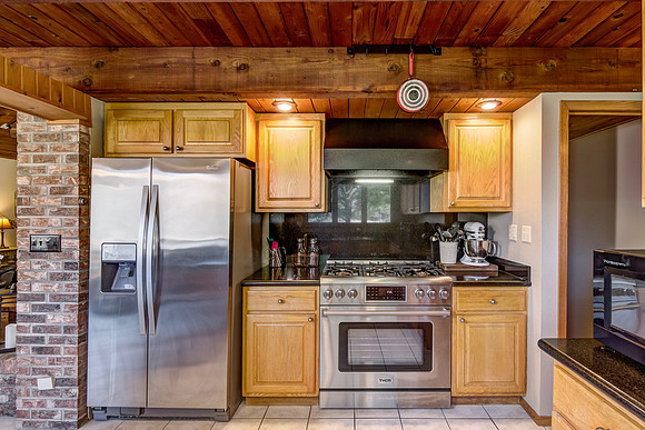 x - 03 - Kitchen-5