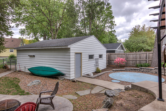 17a - Garage-3