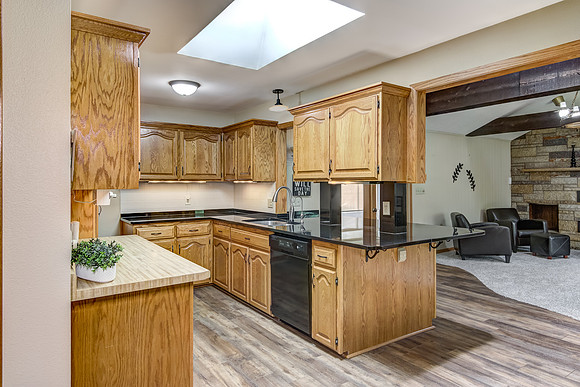 03 - Kitchen-5-Edit