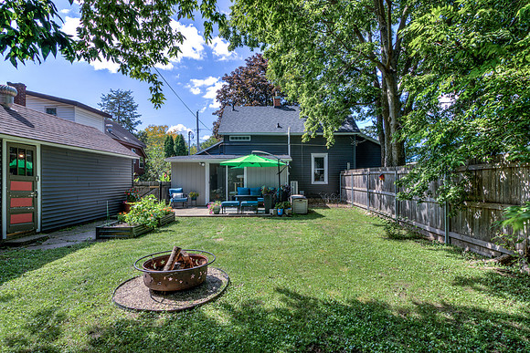19 - Backyard-1