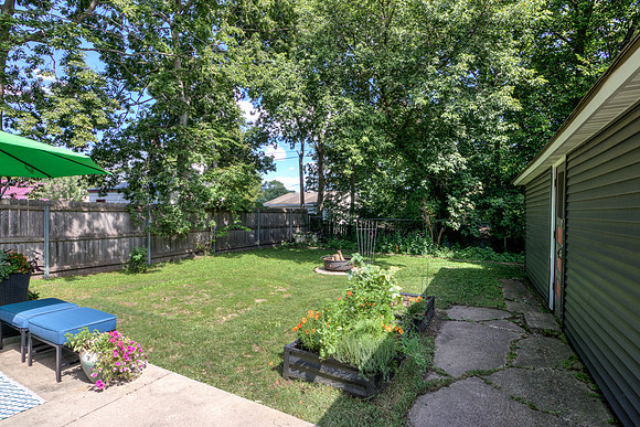 19 - Backyard-8