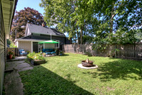 19 - Backyard-7