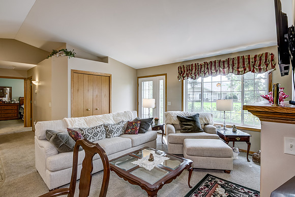 02 - Living Room-1