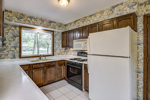 03 - Kitchen-2