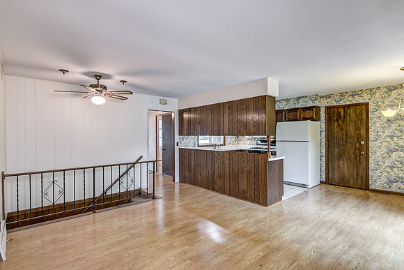 05 - Family Room-2