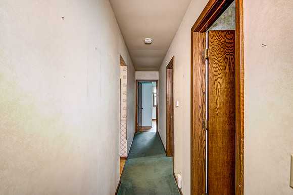 16A - Interior-2