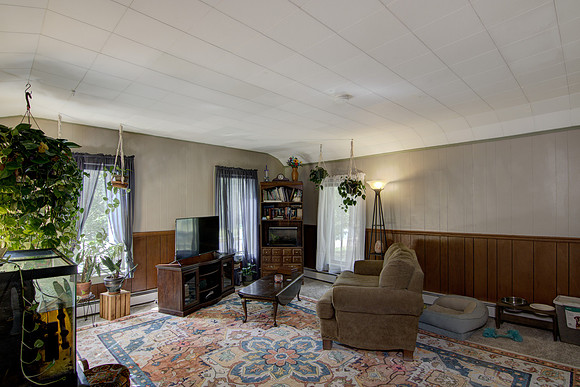 02 - Living Room-1