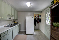 03 - Kitchen-3