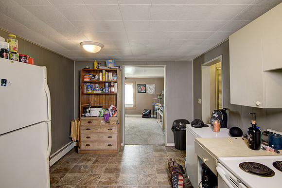 20 -lower kitchen-3