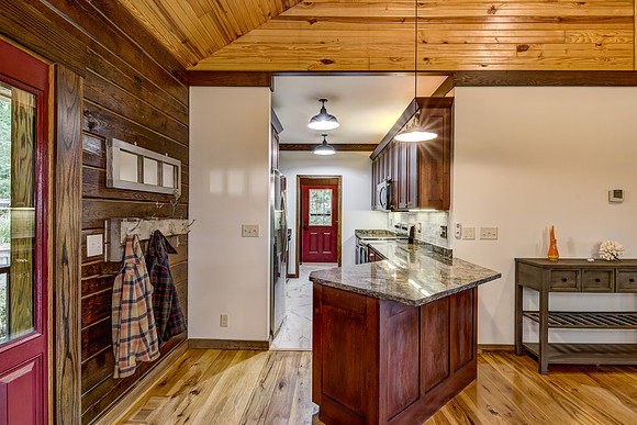 03 - Kitchen-1