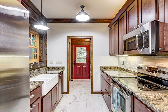 03 - Kitchen-3