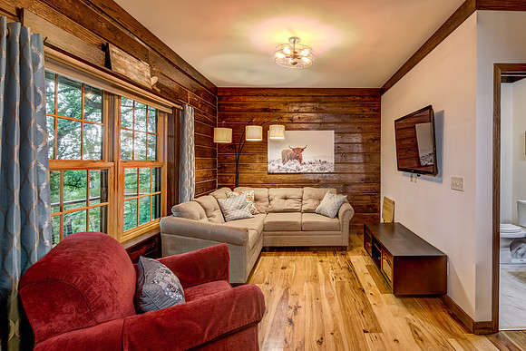 05 - Family Room-2