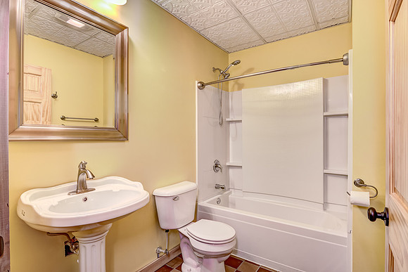 12b - Bathroom-2