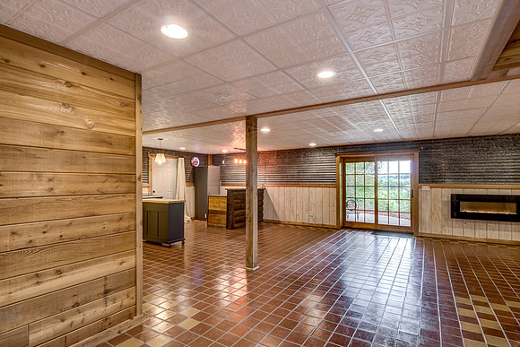 13 - Lower Living Room-01