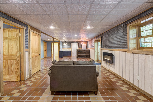 13 - Lower Living Room-05