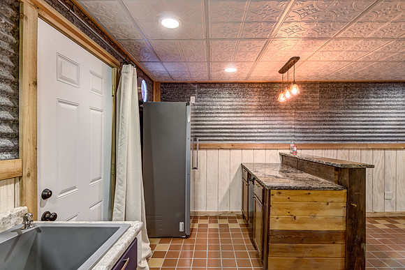 13 - Lower Living Room-09