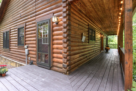 20 - Exterior-09