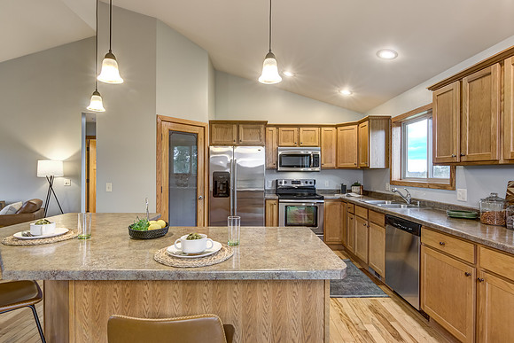 03 - Kitchen-3