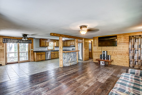 02 - Living Room-9