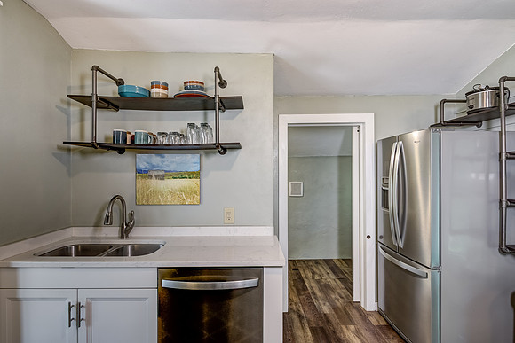 03 - Kitchen-6