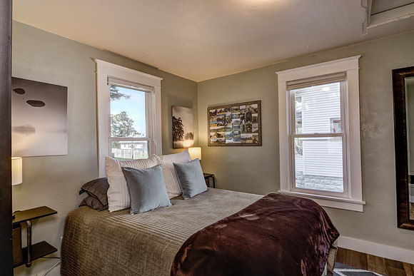 10 - Main Level Bedroom - 1-1-Edit