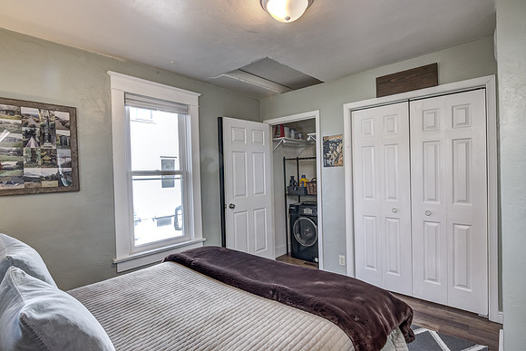 10 - Main Level Bedroom - 1-4