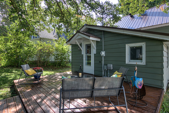 19 - Backyard-4