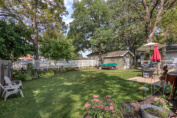 19 - Backyard-4