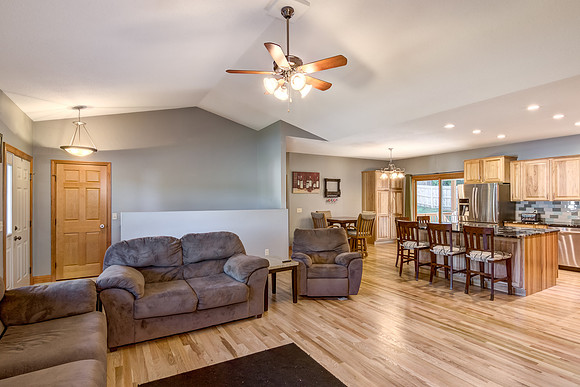 02 - Living Room-2