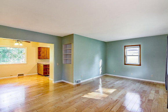 02 - Living Room-2