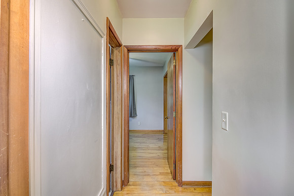 16A - Interior-1