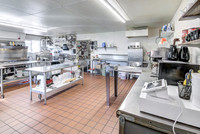 03 - Kitchen-1