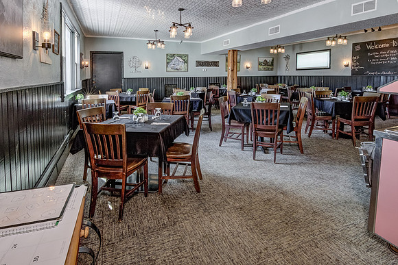 04 - Dining-2