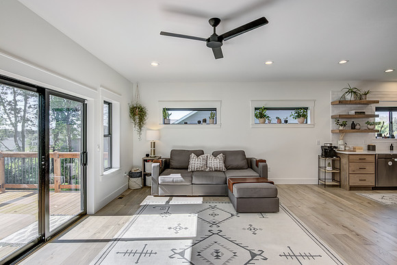 02 - Living Room-5