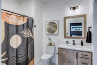 07 - Primary Bathroom-1