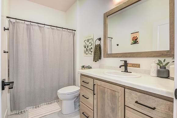 12b - Bathroom-1