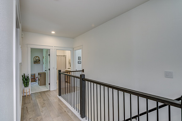 16A - Interior-2